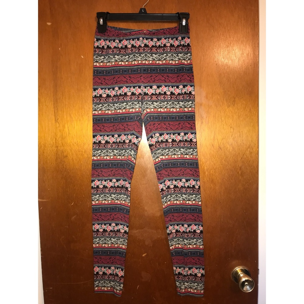 Forever 21 Pattern Leggings